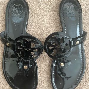 Tory Burch miller sandals size 8 black patent leather